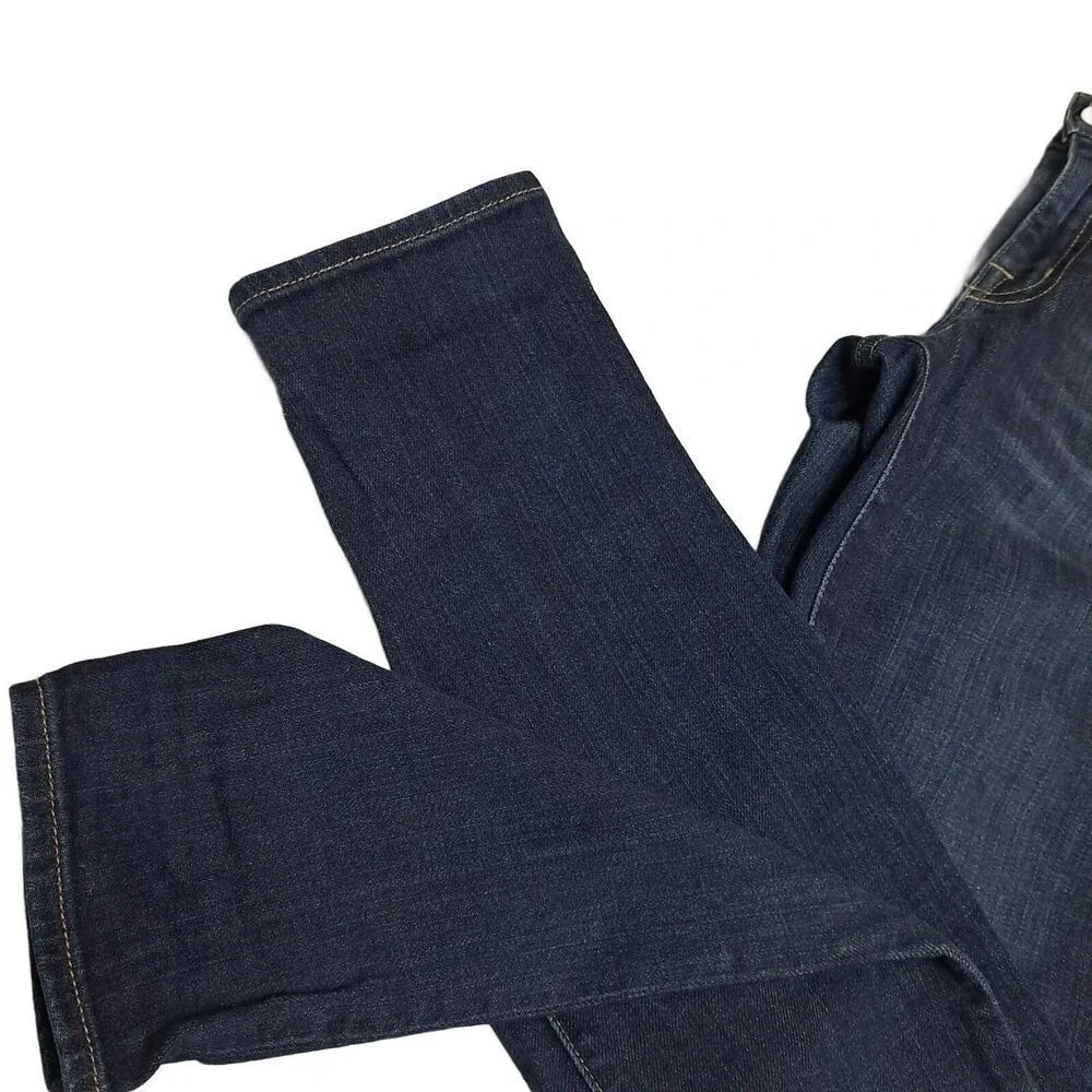 US Jeans Co step into